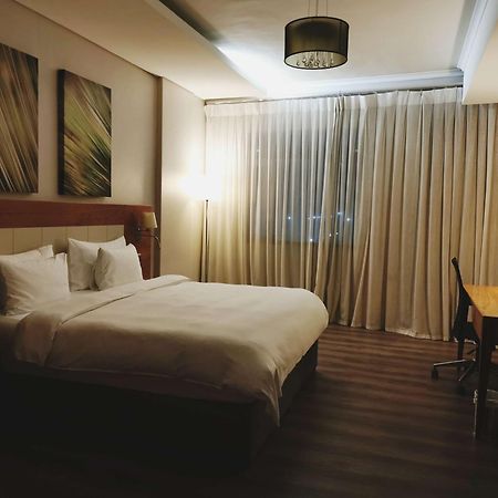 Doubletree By Hilton Cape Town Upper Eastside Ξενοδοχείο Εξωτερικό φωτογραφία