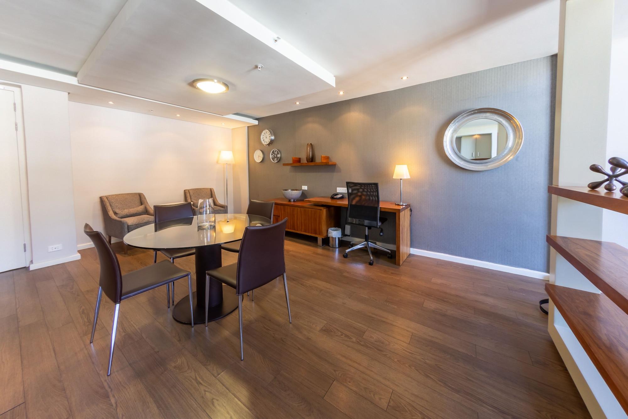 Doubletree By Hilton Cape Town Upper Eastside Ξενοδοχείο Εξωτερικό φωτογραφία